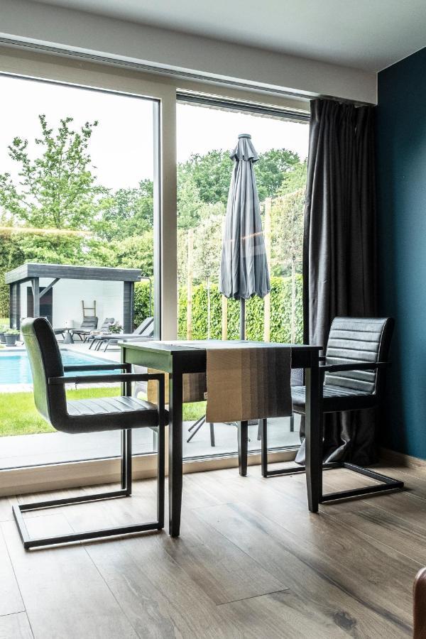 Guesthouse Max Zwijndrecht Ngoại thất bức ảnh
